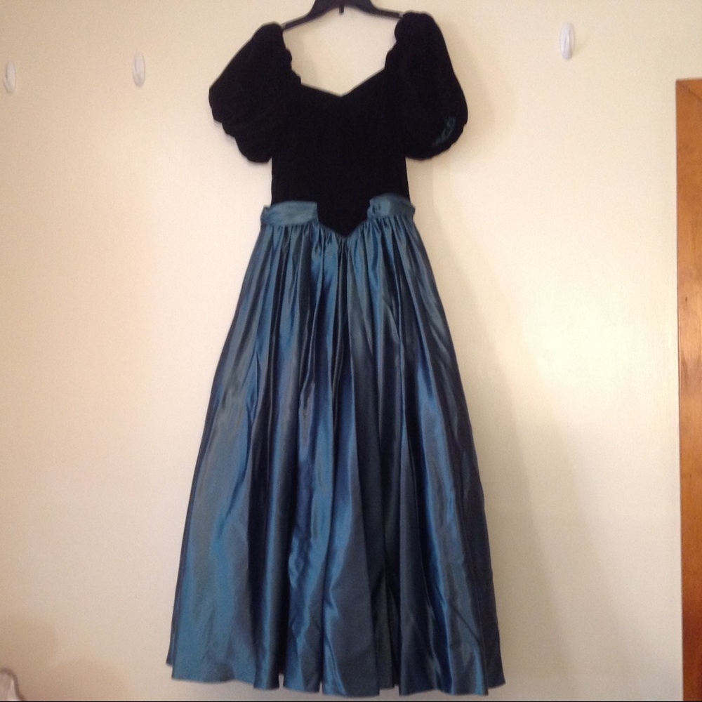 Vintage dress, greenish blue and black size Small